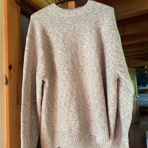 Abercrombie & Fitch Heather Gray Knit Sweater